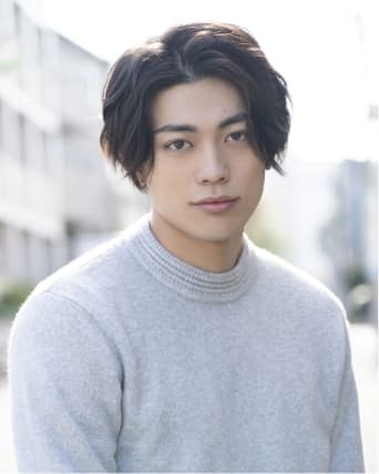 東啓介